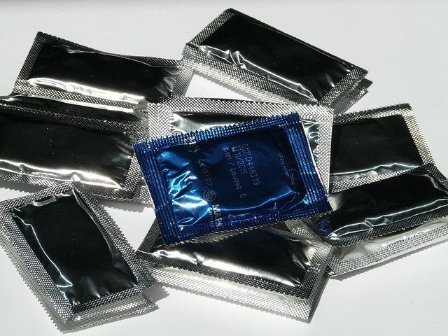 condom-59639_640.jpg